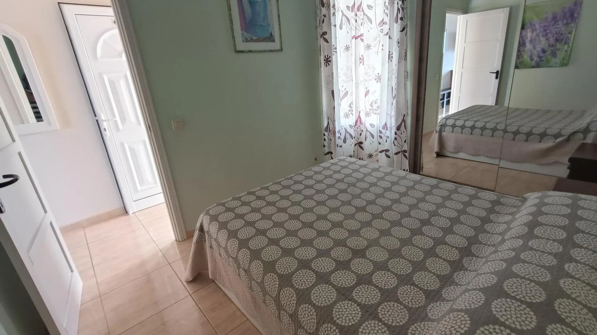 Complex Orlando Costa Adeje Apartment